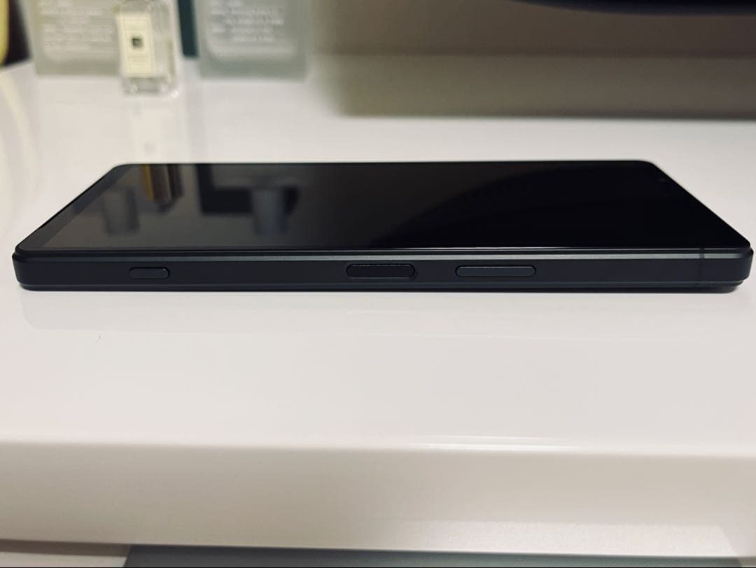 【極美品】SONY Xperia 5 V RAM 8GB ROM 256GB