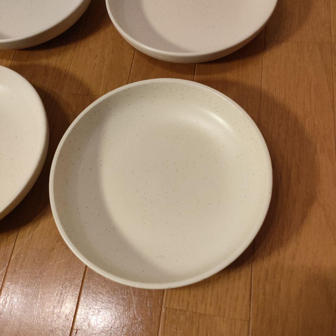 陶器 深皿 4枚セット 約20cm 白粉引（黒い斑点） ④