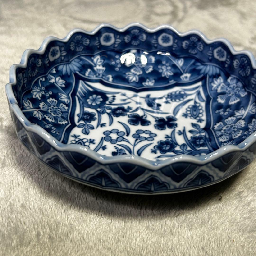 三洋陶器 龍峰窯 花鳥図 染付 中鉢揃 4枚セット 輪花皿 更紗 古伊万里様式