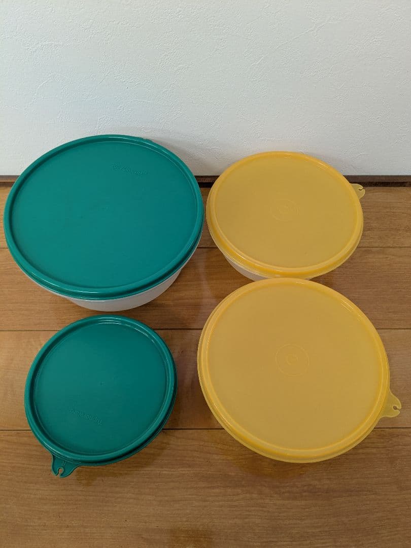 Tupperware　4個セット