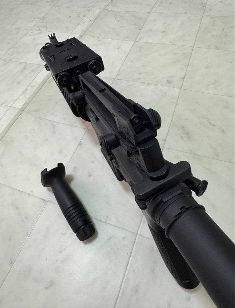 東京マルイM4A1 R.I.S.Ver STD 電動ガン