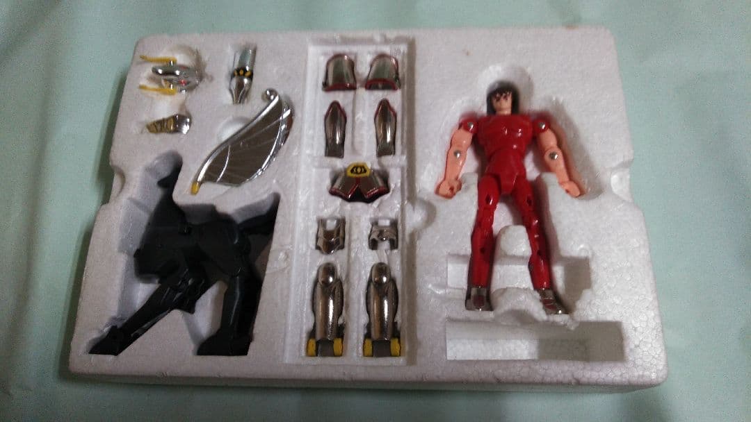 ブ*ィ様 貴重! 初期版窓箱 バンダイ 聖闘士星矢 聖闘士聖衣大系 ペガサスクロ