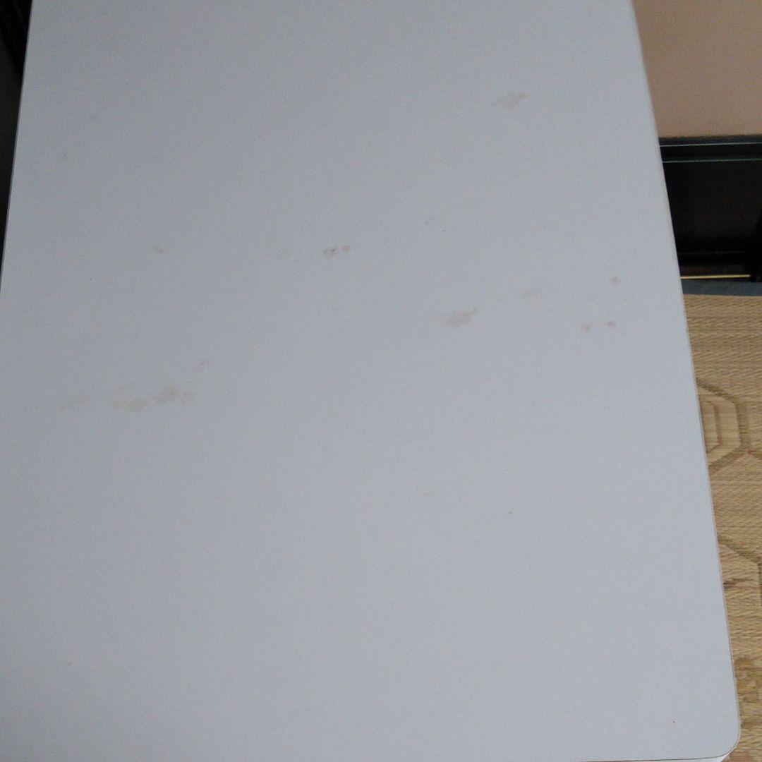 小ダンス、衣装ダンス