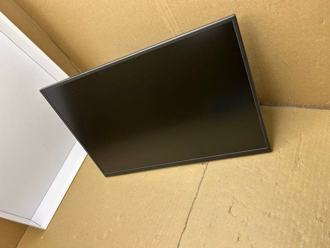 Upperizon 13.3インチ