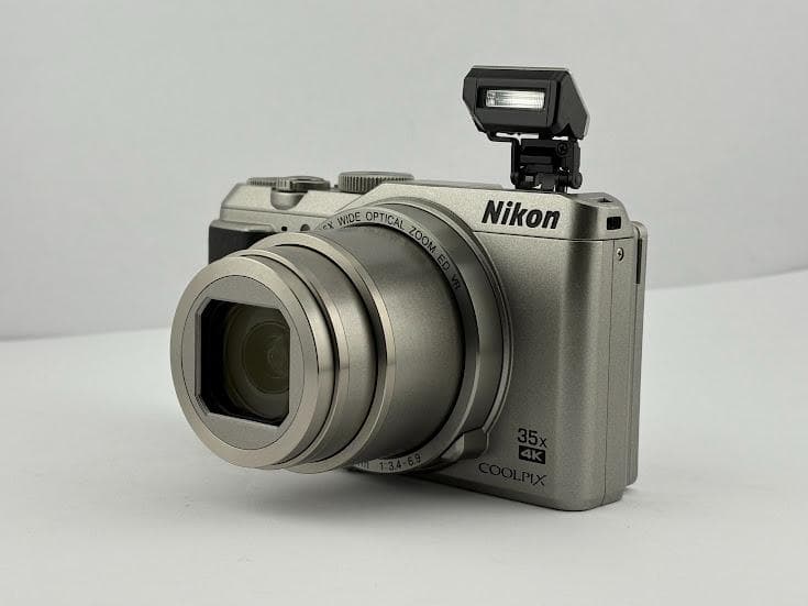 ★極上美品★ニコン COOLPIX A900 シルバー ★元箱、バッテリー付★