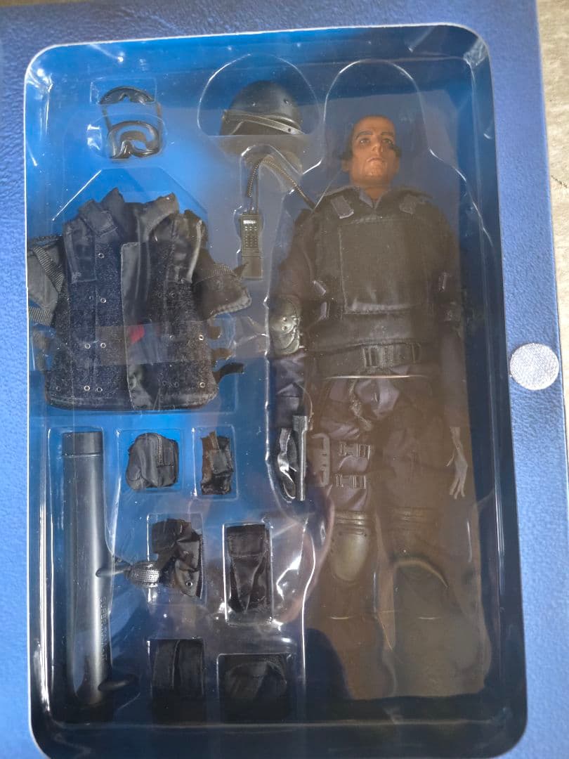 Hot Toys S.W.A.T ver 2.0 アクションフィギュア