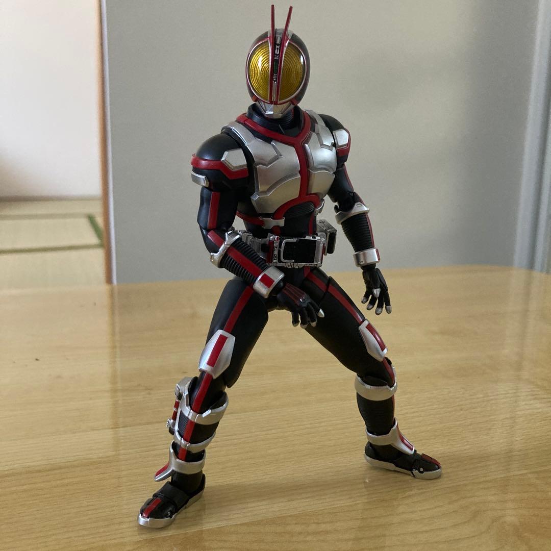 今週まで真骨彫製法 仮面ライダー555ファイズ フィギュアーツ