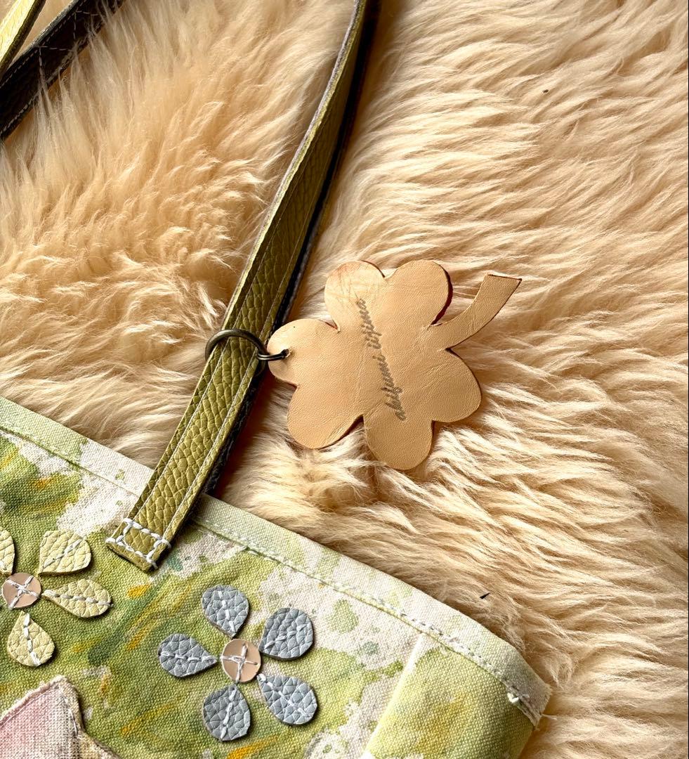 (手づくり)\"やぁ、こんにちは\"ねこたちのトートバッグ/アップリケパッチワーク