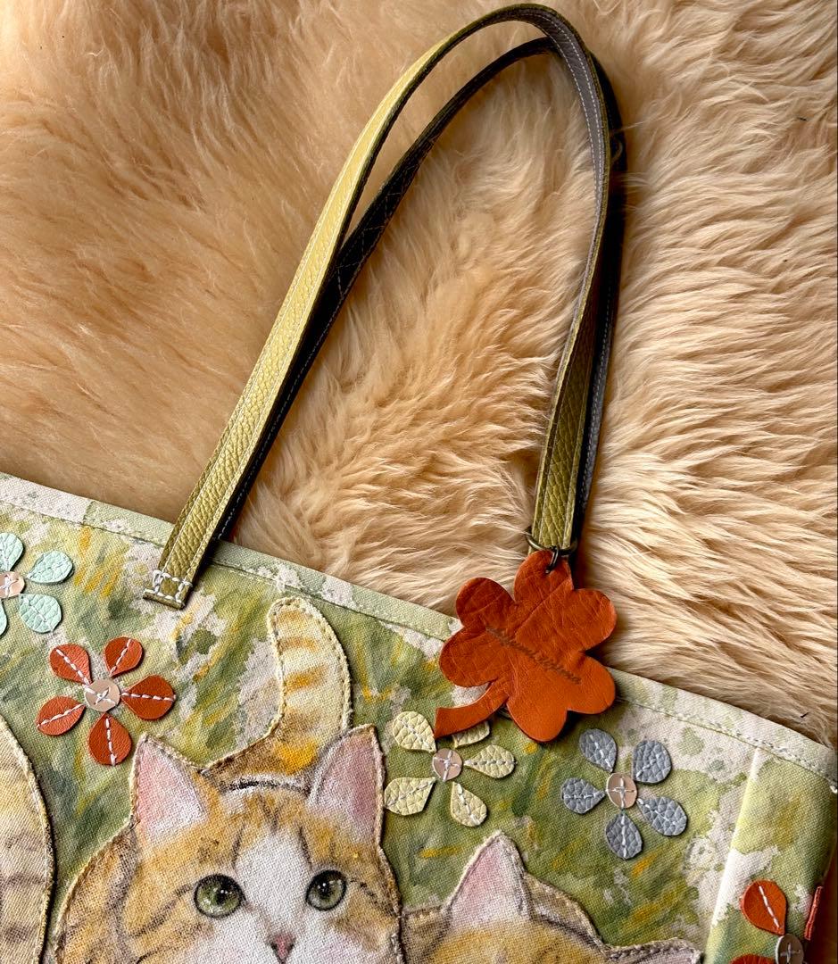 (手づくり)\"やぁ、こんにちは\"ねこたちのトートバッグ/アップリケパッチワーク