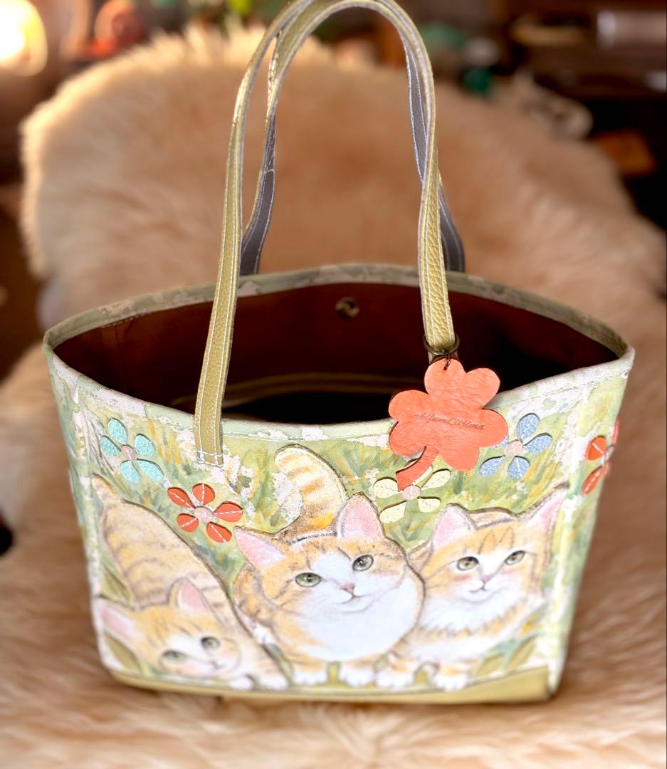 (手づくり)\"やぁ、こんにちは\"ねこたちのトートバッグ/アップリケパッチワーク