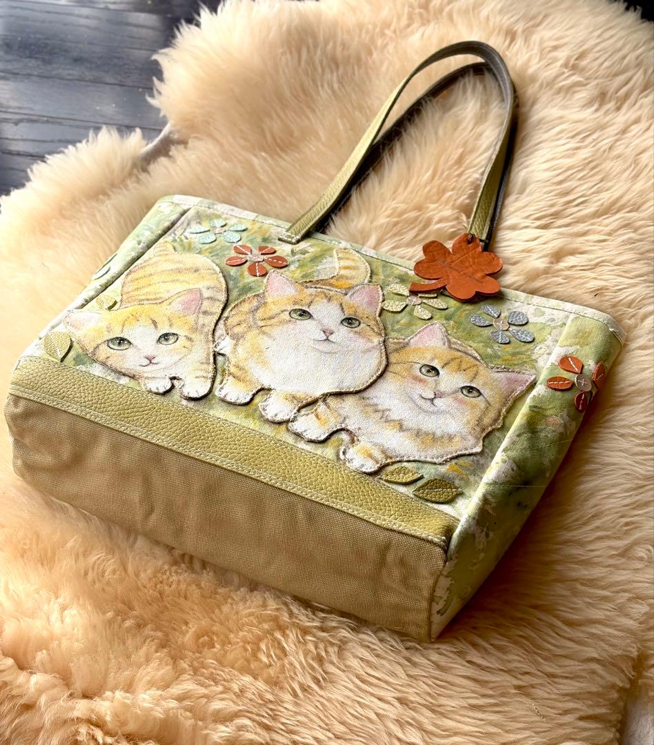 (手づくり)\"やぁ、こんにちは\"ねこたちのトートバッグ/アップリケパッチワーク