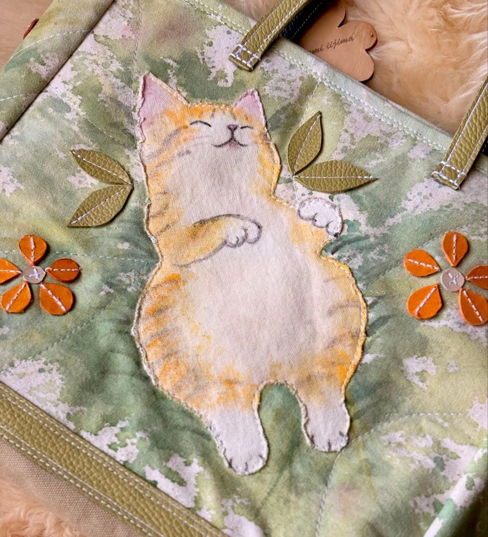 (手づくり)\"やぁ、こんにちは\"ねこたちのトートバッグ/アップリケパッチワーク