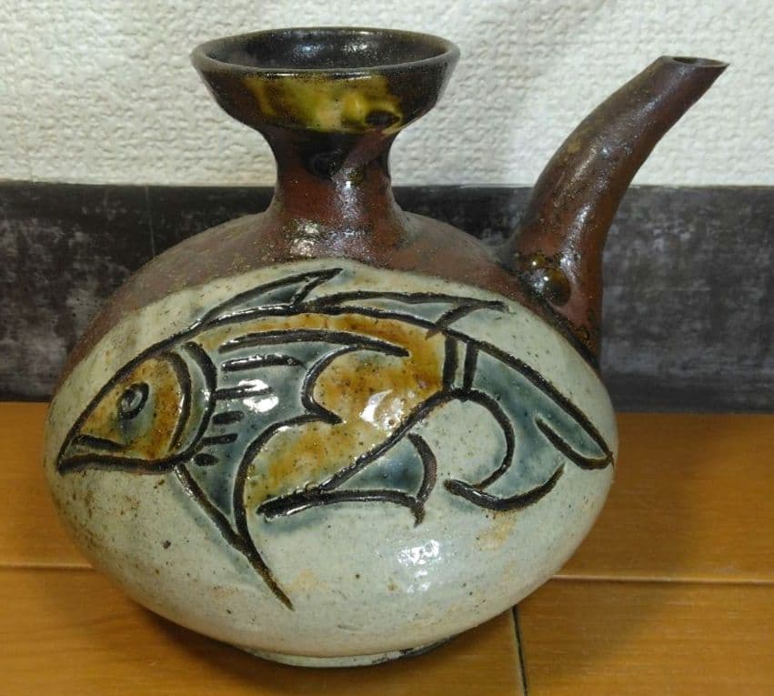 人間国宝 金城次郎 カラカラ(魚紋カラカラ) 栞 共箱 やちむん 壷屋焼 大きめ