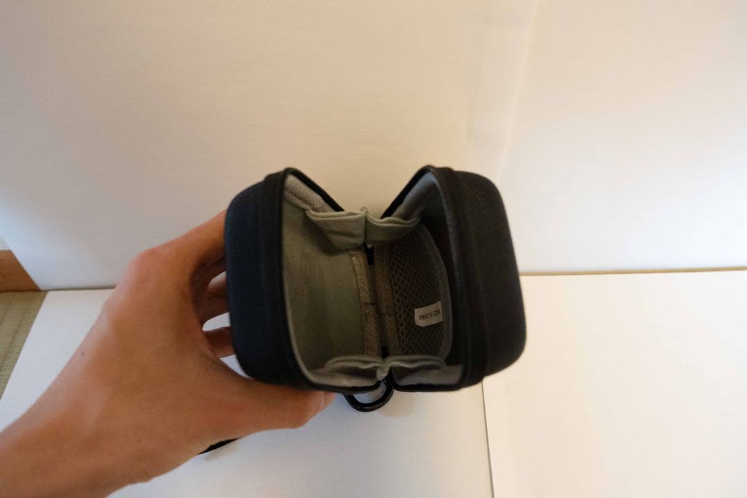 Fujifilm Xhalf コンパクトデジタルカメラ　ブラック