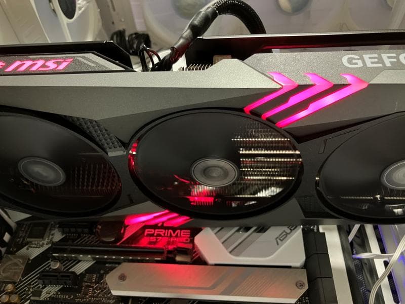 MSI RTX4060Ti GAMING X TRIO 8G 中古・動作確認済み