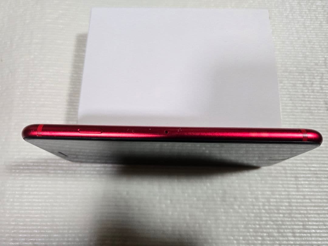 iPhone SE (第2世代)　Red　美品　国内版SIMフリー