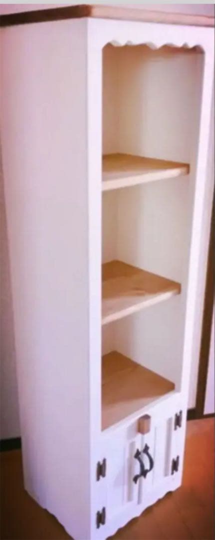 カントリー　フレンチ　本棚