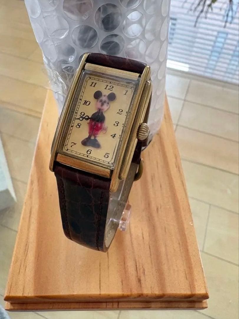 ヴィンテージ ディズニーミッキー70 周年バースデイティントイ＆腕時計セット