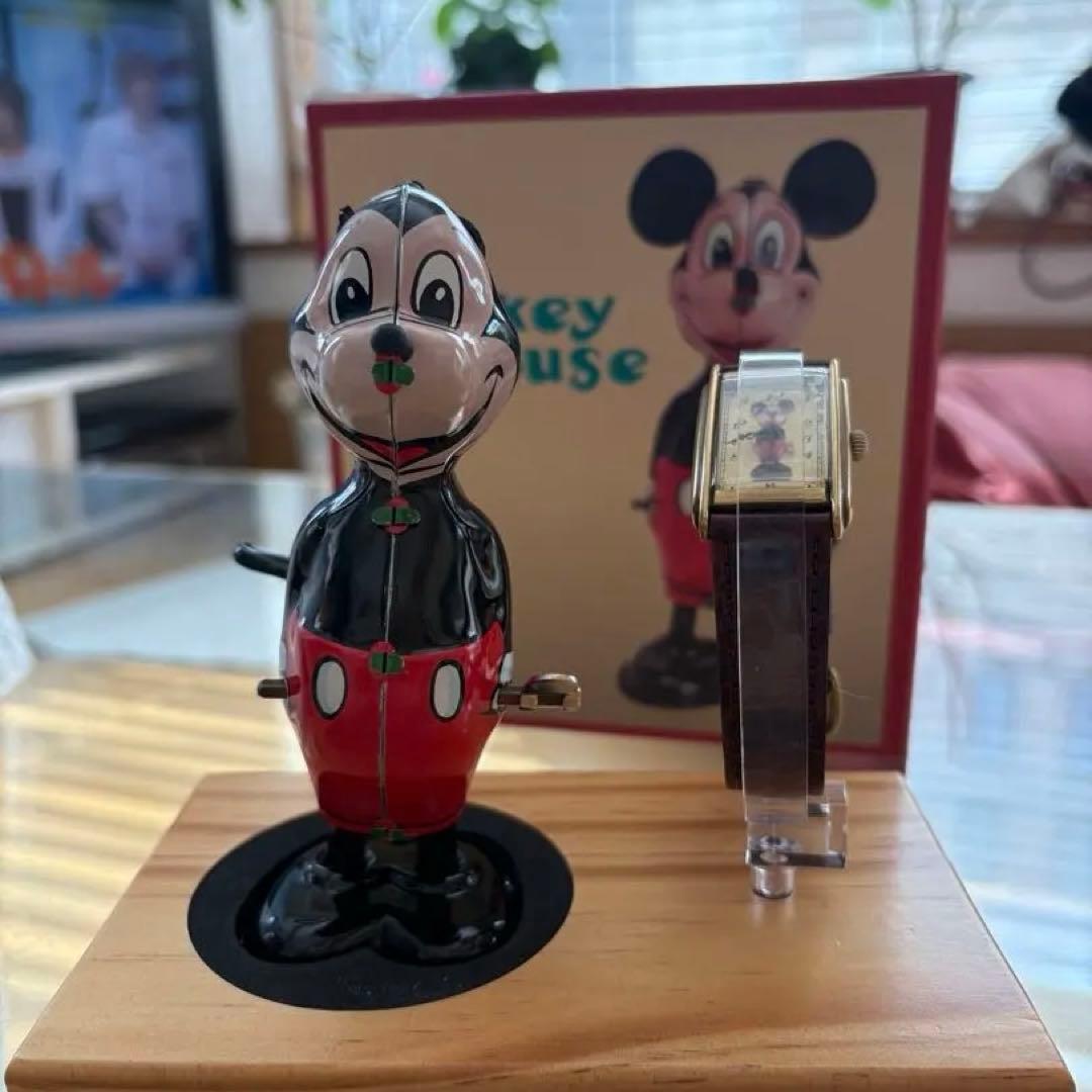 ヴィンテージ ディズニーミッキー70 周年バースデイティントイ＆腕時計セット
