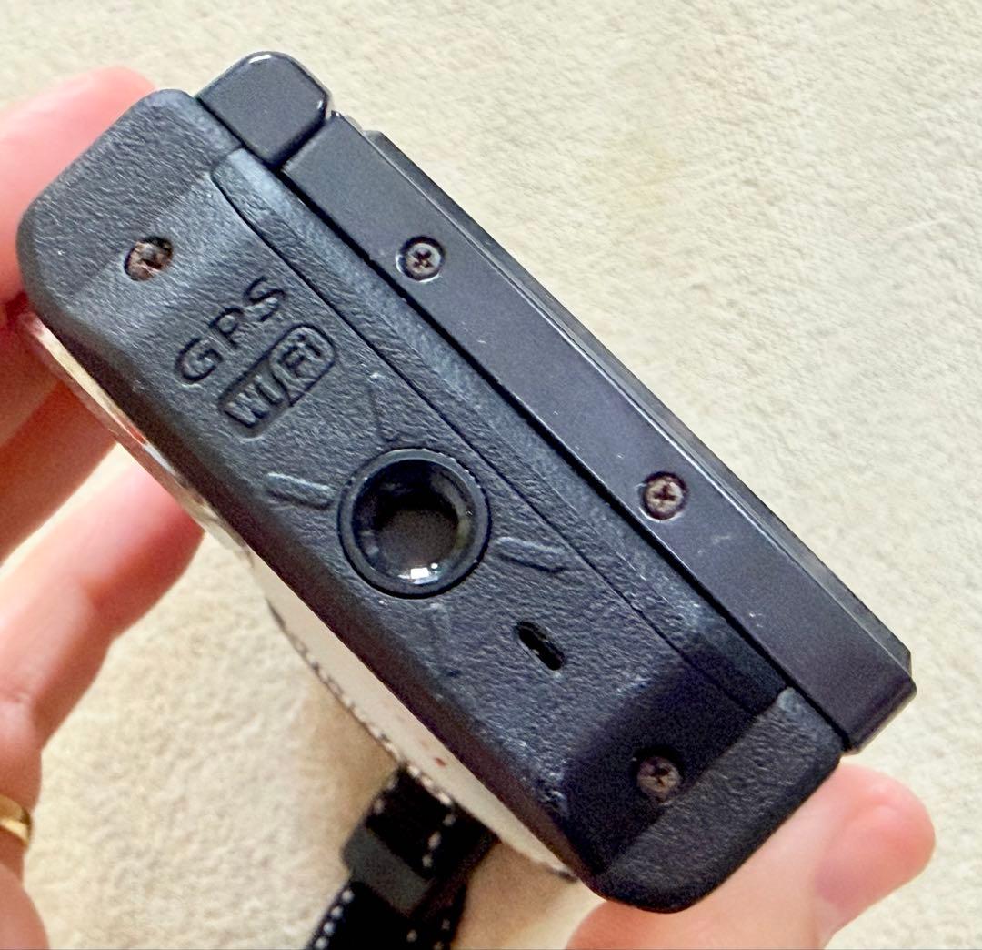 美品！ OLYMPUS オリンパス 防水デジタルカメラ TG-860 Tough