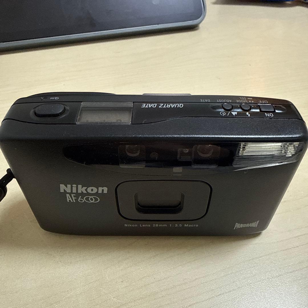 Nikon AF600 コンパクトフィルムカメラ momo&mikan