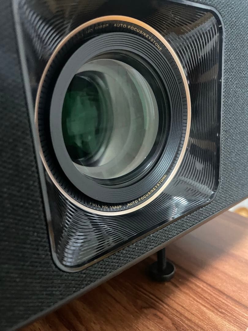 yaber(ヤバー) projector K3 JBLスピーカー内蔵　箱付き