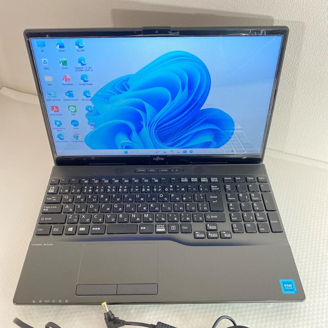 美品 ノートPC 富士通 Windows11 M.2SSD256GB メモリ8G