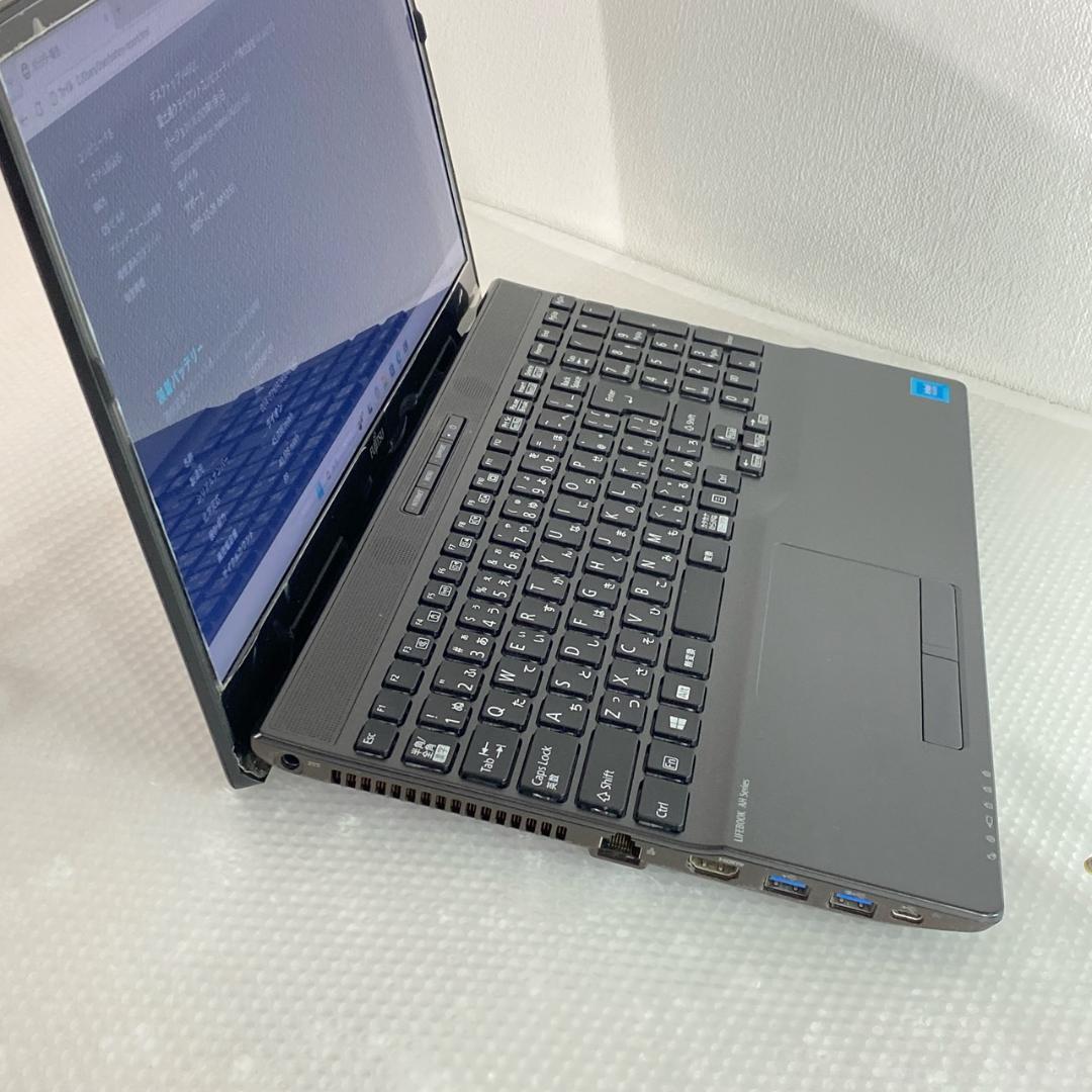美品 ノートPC 富士通 Windows11 M.2SSD256GB メモリ8G