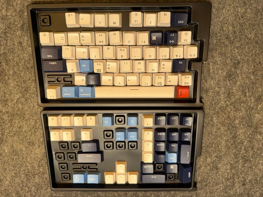 【美品】Keychron Q1 75%キーボード コイルケーブル パームレスト等