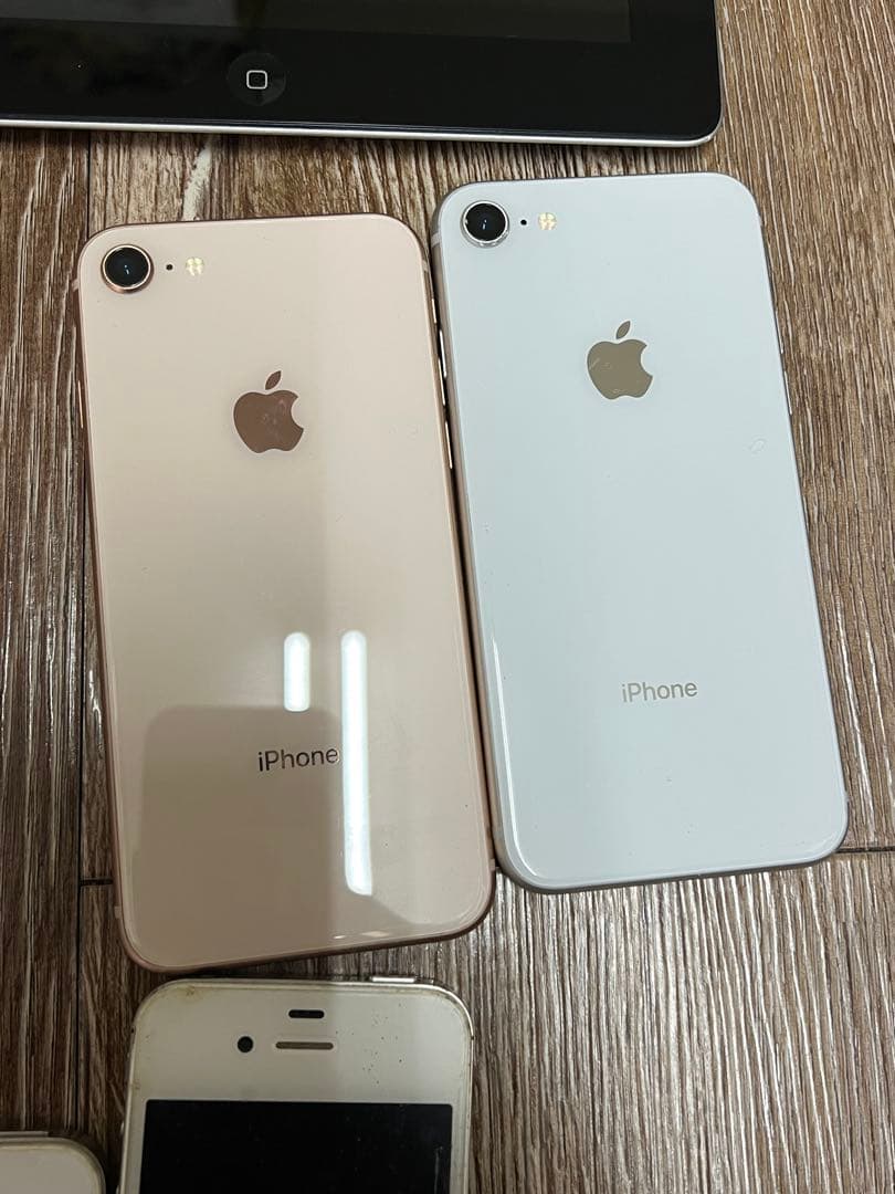 スマホ　iPhone ipad まとめ 18台　部品取り用 《ジャンク》