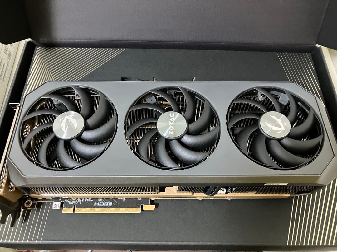 【新品・正規品・レシート付】RTX5080 Zotac Infinity(廃番)
