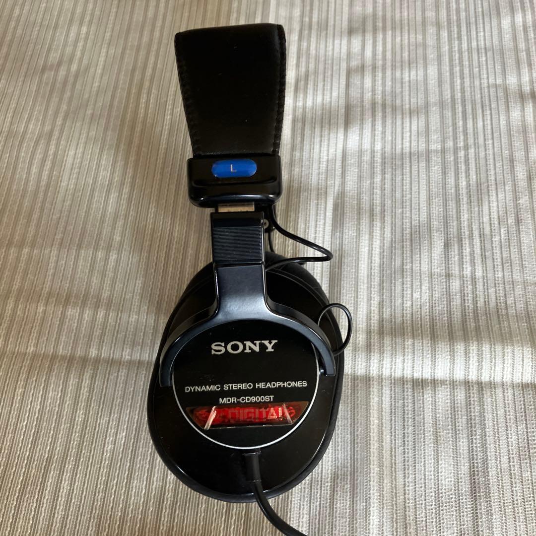 SONYヘッドフォンMDRーCD900ST