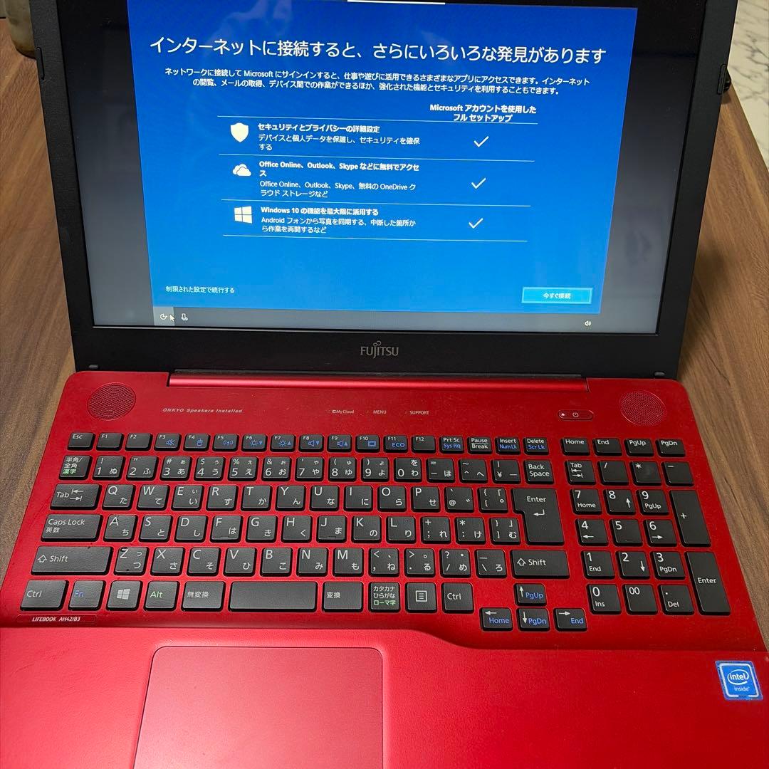 Fujitsu LIFEBOOK AH42/B3 ノートPC レッド 日本語配列