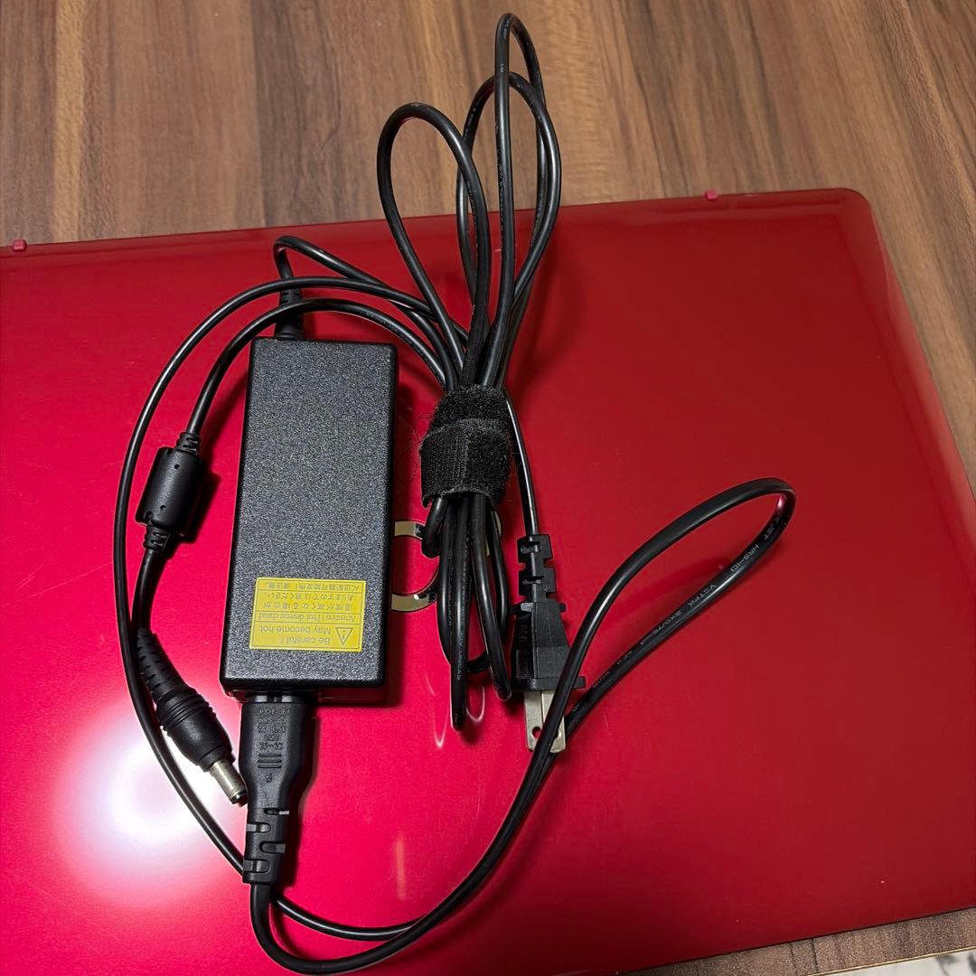 Fujitsu LIFEBOOK AH42/B3 ノートPC レッド 日本語配列