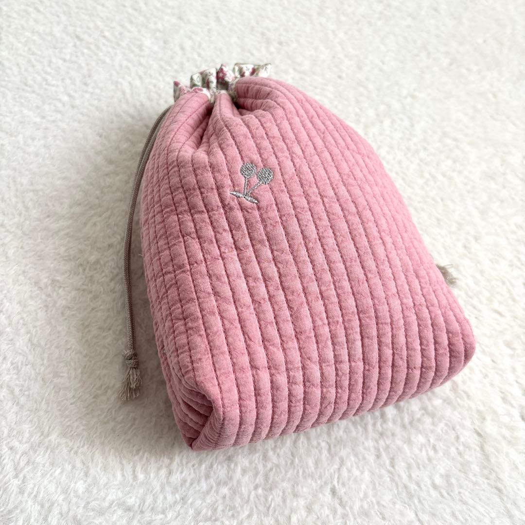 ハンドメイド さくらんぼ刺繍 ヌビ入園入学4点セット 裏地付き イブル