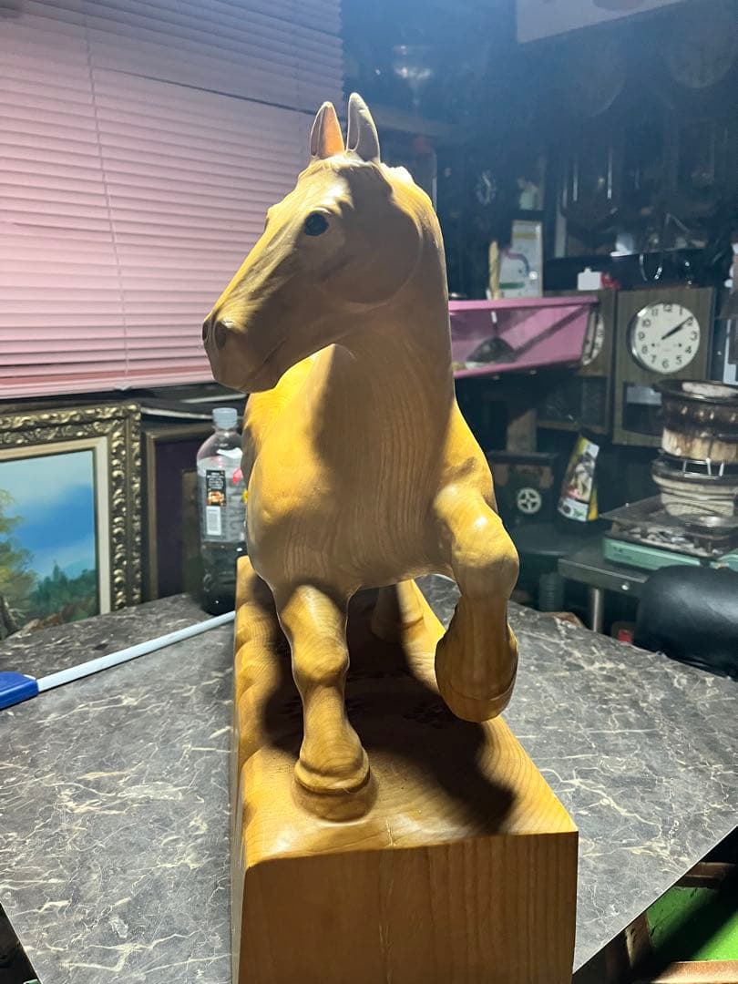 大きな木彫り馬、木彫り馬、一刀彫り馬、道産子馬木彫り、道産子馬彫刻、 53センチ