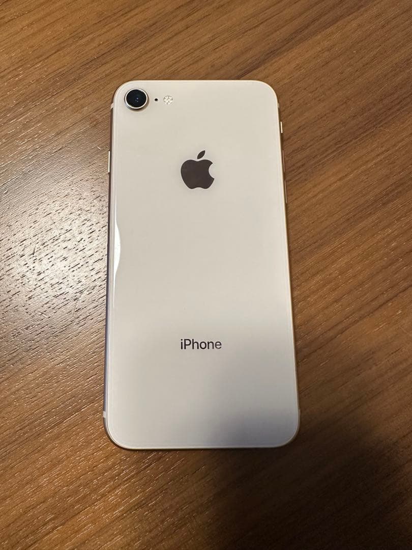 【SIMロック解除済み】iPhone 8 64GBピンクゴールド 本体