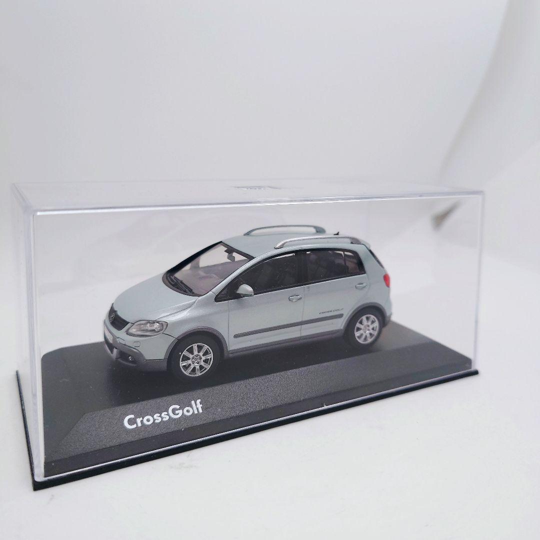激レア Volkswagen Cross Golf ミニカー 1/43