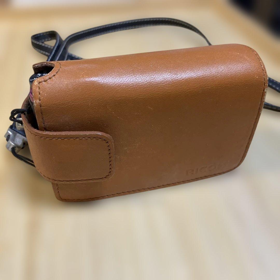 RICOH CX3 2000万画素 コンパクトデジタルカメラ【純正革ケース付き】