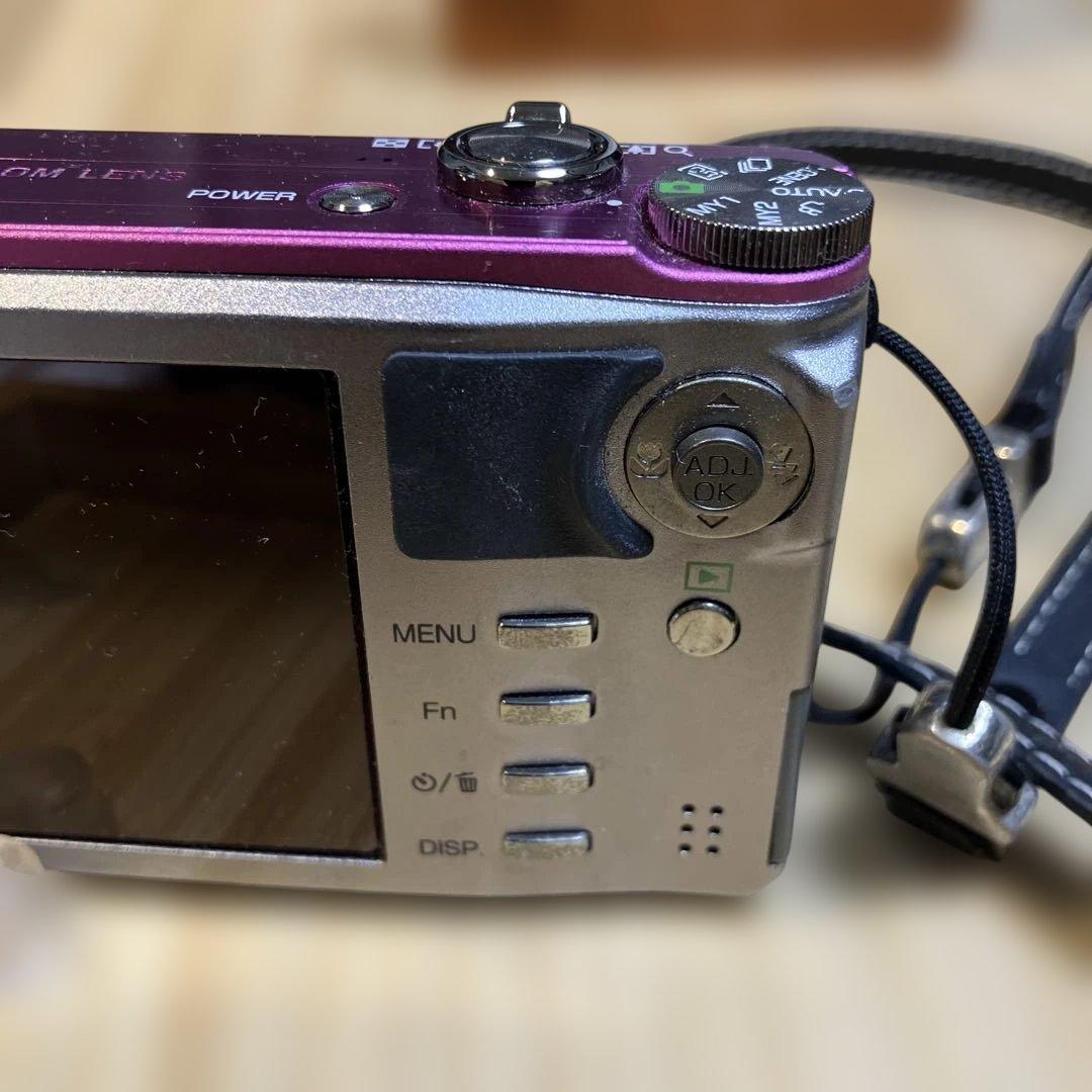 RICOH CX3 2000万画素 コンパクトデジタルカメラ【純正革ケース付き】