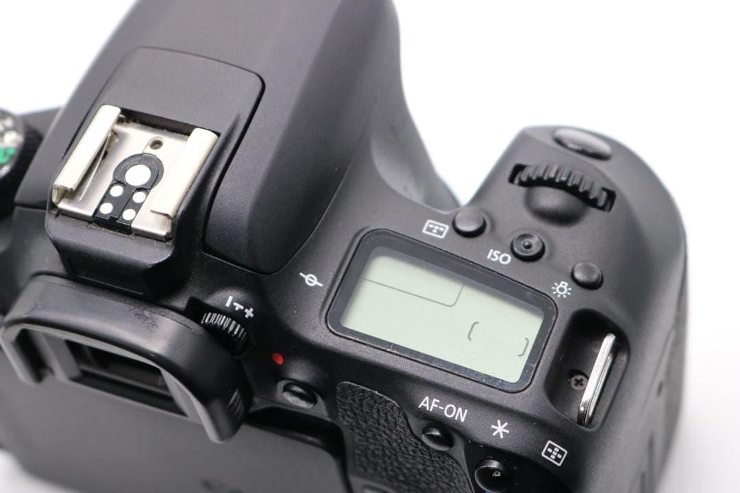 美品 【Canon EOS 9000D ダブルレンズセット】 安心保証あり
