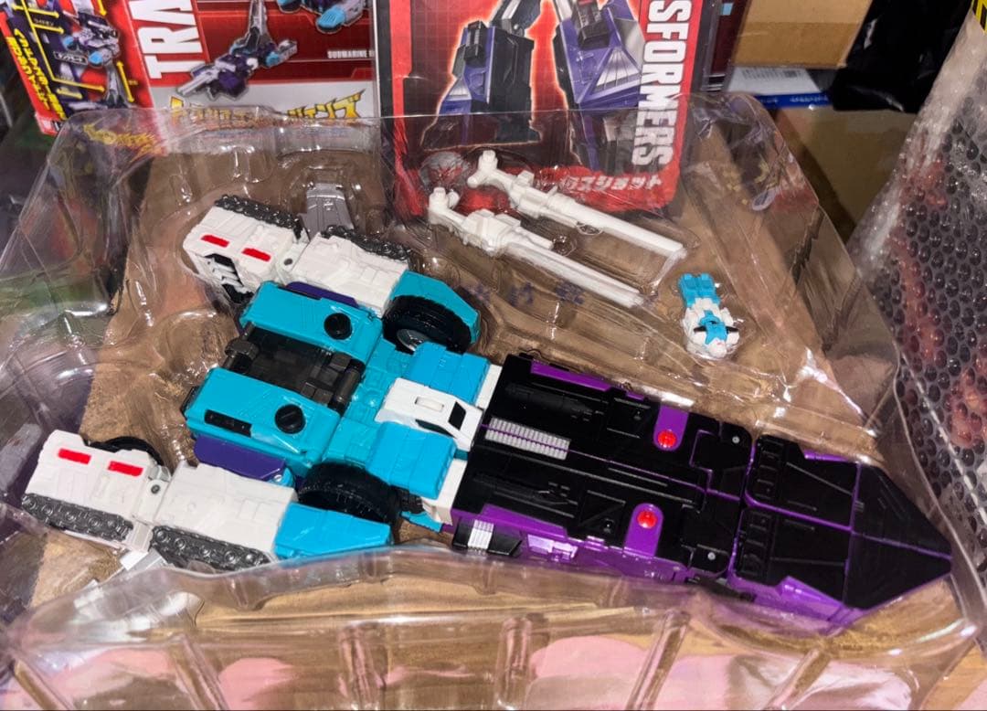 トランスフォーマーレジェンズ LG50 シックスショット