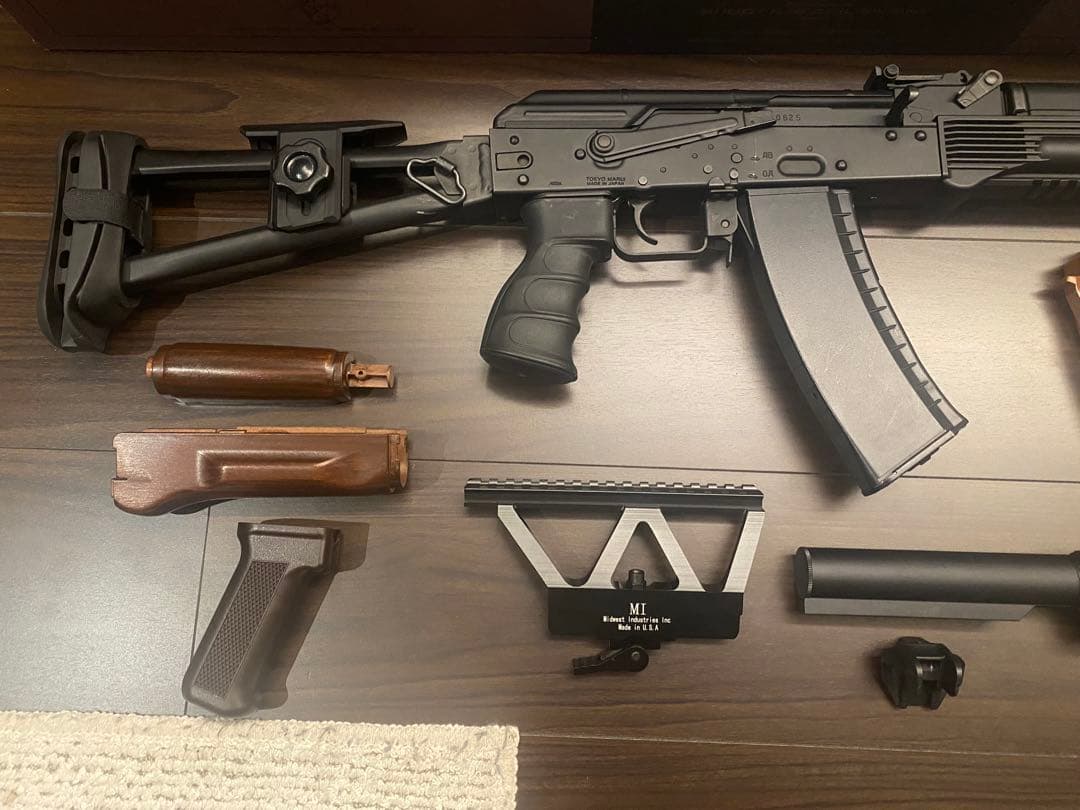 【廃盤・美品】東京マルイ 次世代 AKS74N 外装カスタム 付属品多数