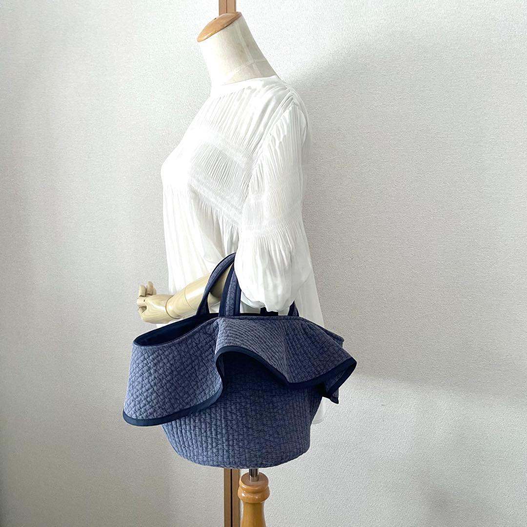 フレアフリル付き丸底マルシェバッグ　ヌビバッグ　ネイビー　ハンドメイド