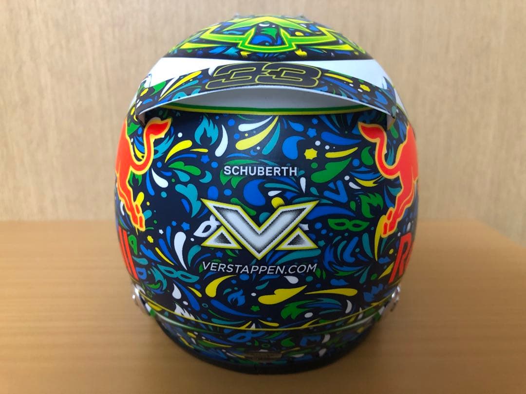 マックス・フェルスタッペン レッドブル1/2ヘルメット2021年ブラジルGP仕様