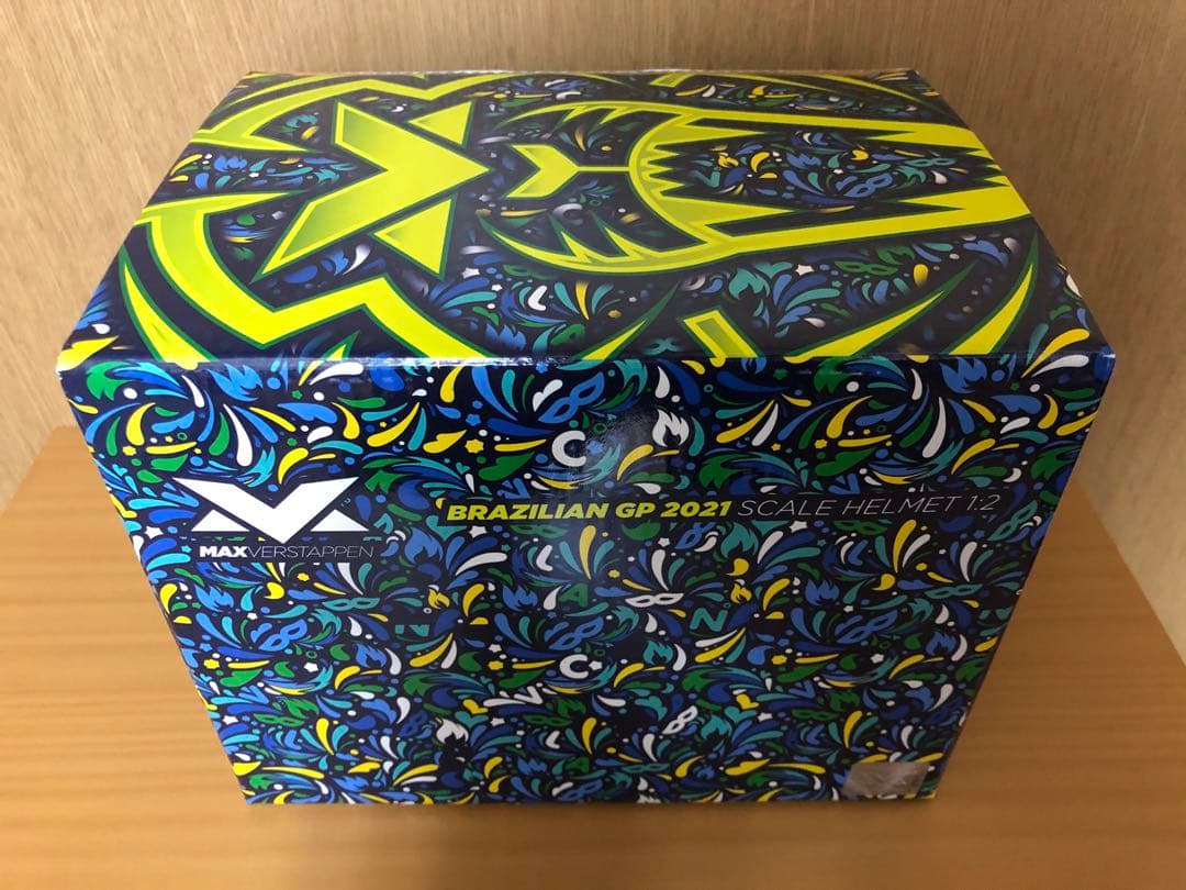 マックス・フェルスタッペン レッドブル1/2ヘルメット2021年ブラジルGP仕様