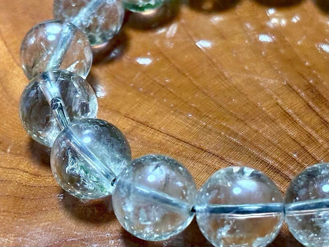 究極品質　光を纏いし神の聖石　幻のオールドガネッシュヒマール手磨き　黒金龍神水晶