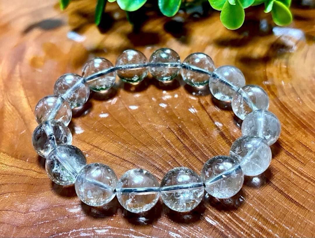 究極品質　光を纏いし神の聖石　幻のオールドガネッシュヒマール手磨き　黒金龍神水晶