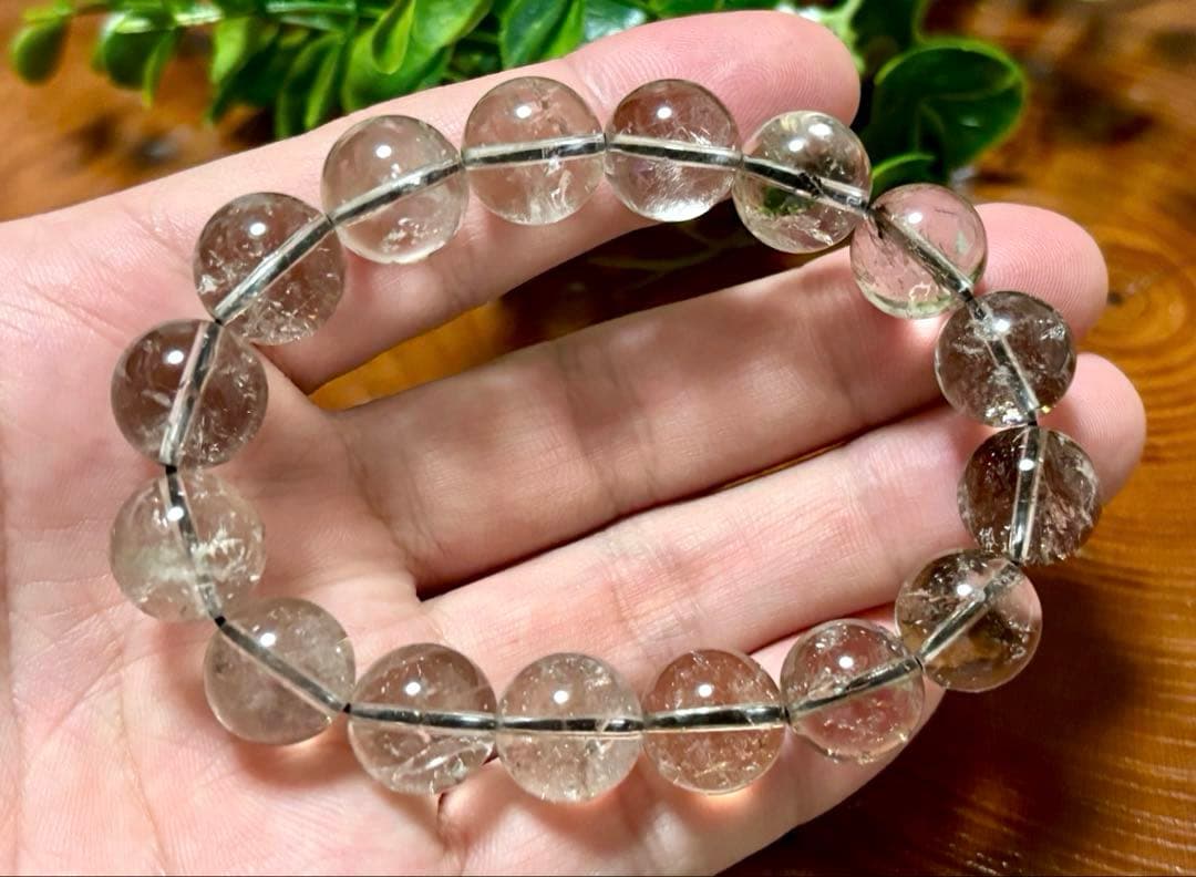 究極品質　光を纏いし神の聖石　幻のオールドガネッシュヒマール手磨き　黒金龍神水晶