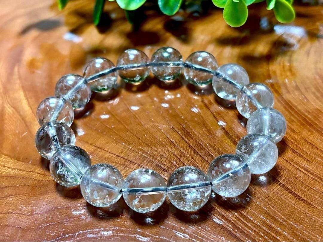 究極品質　光を纏いし神の聖石　幻のオールドガネッシュヒマール手磨き　黒金龍神水晶